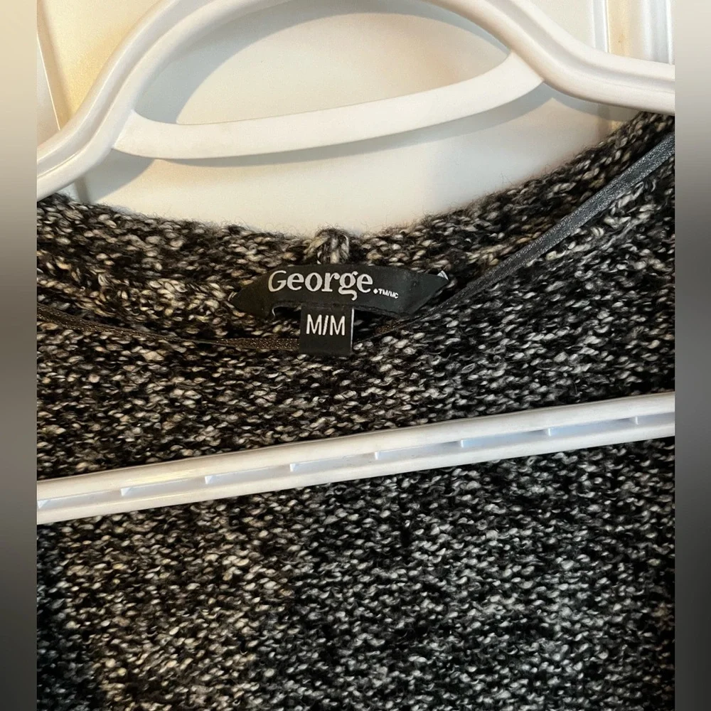 George | Cardigan - Picture 5 of 11